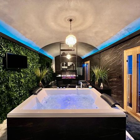 Romantic Wellness Apartment Colosseo Kültér fotó